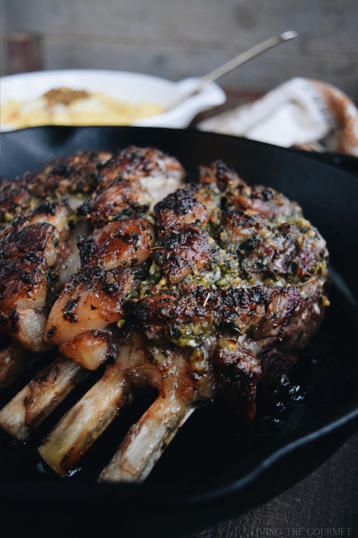 You are currently viewing What Herbs Go Well with Lamb?